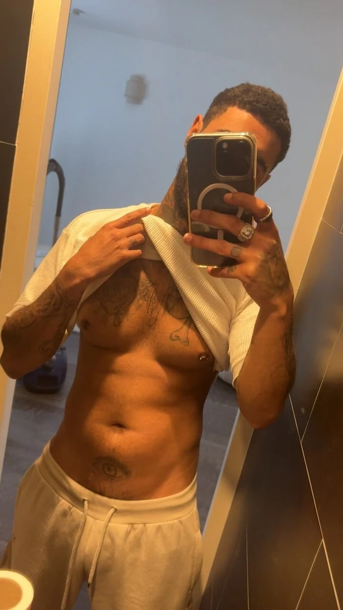 Damien Custo: Damien Custo Tatoo Men