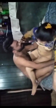 我的朋友美丽的妻子独自在家，我操了朋友的妻子