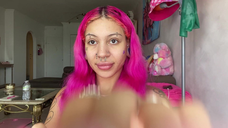 Nali Marie: เฟติชเล็บยาวเคาะ Asmr, ข่วนหน้า, เล็บเบา ๆ, แตะเล็บ, มุมมองคนเย็ด, รอยขีดข่วน, คุณจั๊กจี้หน้าวัยรุ่น