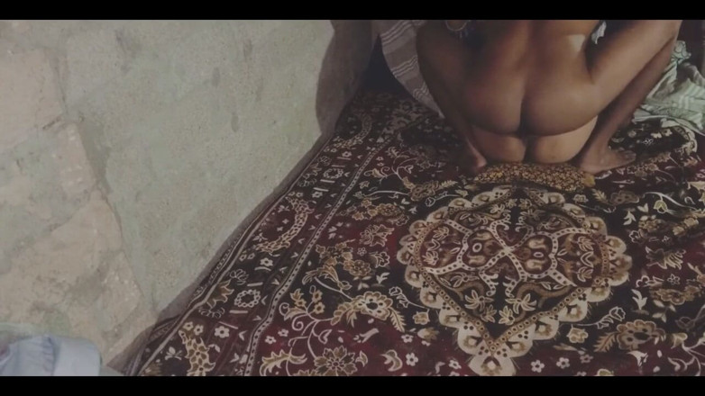 Amrita: Hete Indische Desi stiefbroer en schoonzus hete seks