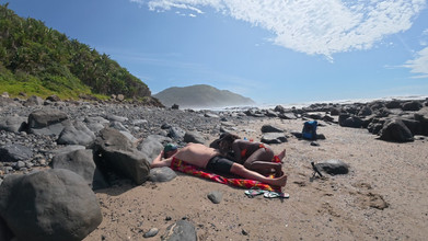 Black Swan: Pierdută între maree și reciproc - matură sexy negresă excitată își călărește iubitul