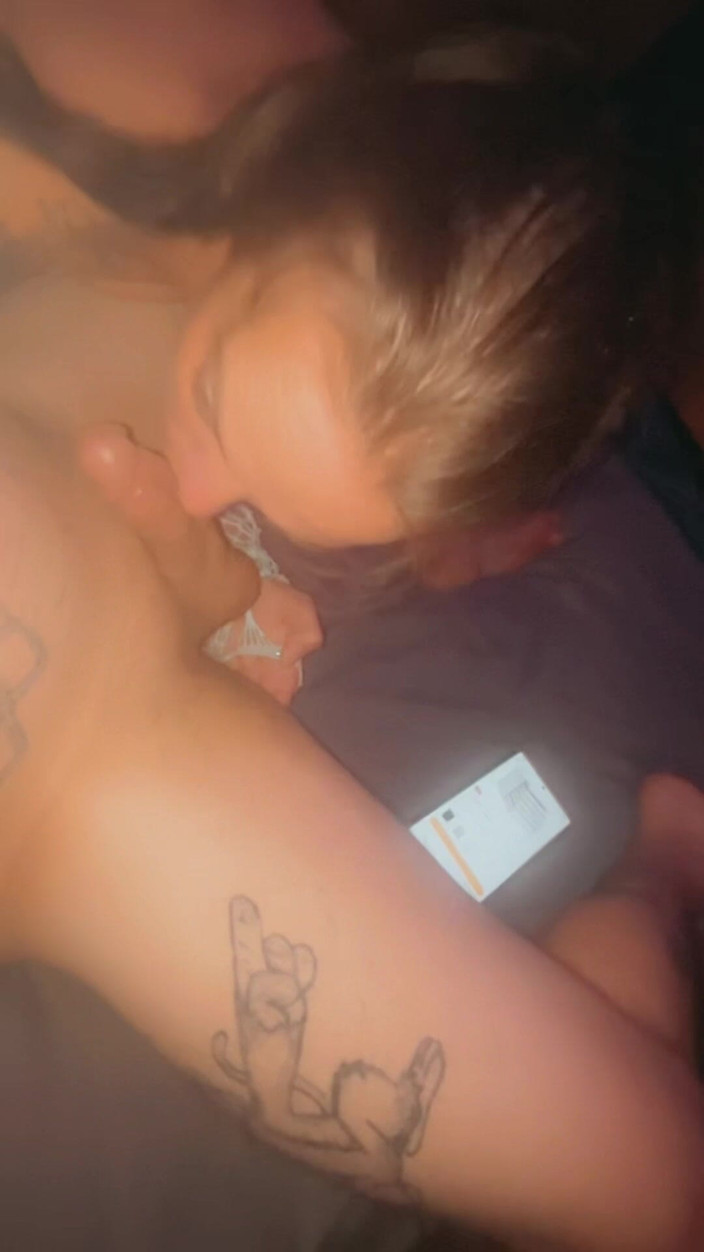 Molly Viscious: Kompilace kouření