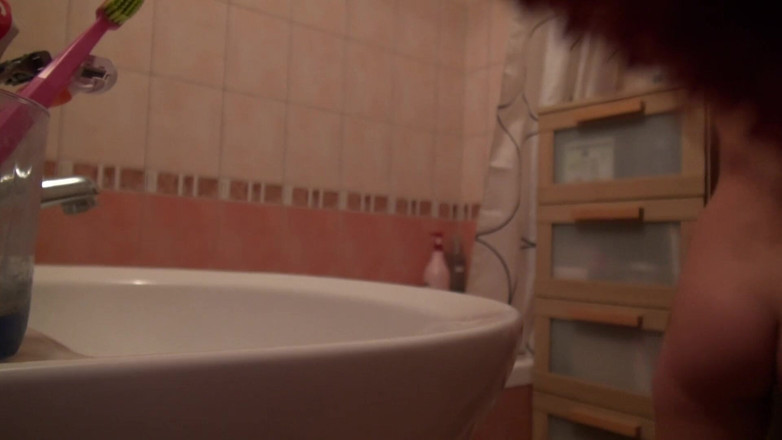 All Those Girlfriends: I put a cam to watch Bella in the bathroom