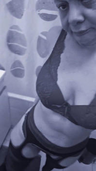 Mature Sexy Sofy
