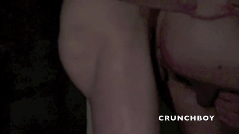 Crunch Boy: Cinta de sexo amateur con Sunny y Mike