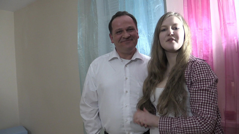 Casting66: Julia Fuck Old Men to Much?!?!?!