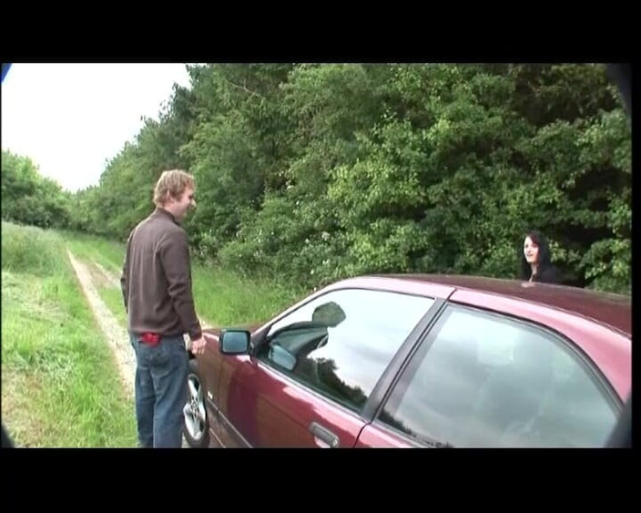 EroticEntertainment.Club: XXL, amour, auto-stoppeuse