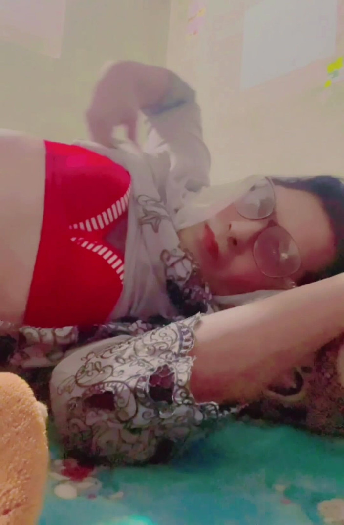 Apple00001: Pensez-vous que les transsexuels ne sont pas apealing ?