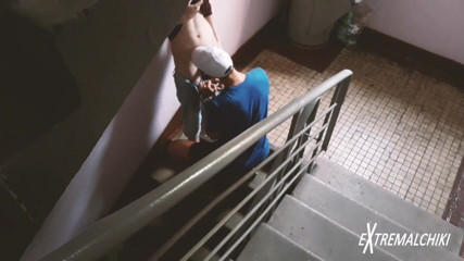 Extremalchiki: Dorm entrance twinks sex