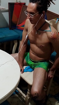 Remuer le gode : Raba Erre Elle