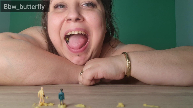 LoraBbw: Version clubvore de la géante