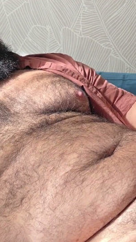 หมีกล้ามโตที่บ้าน