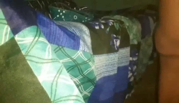 Bhabhi: 性感人妻热辣的性爱视频 第1部分