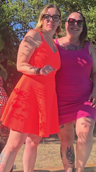 Gorący lesbijski duet z Maureen: strap-ons, podwójne dildo i ogromny wytrysk