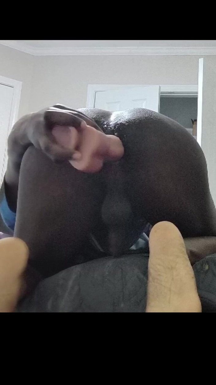 DaBlackFemboy: Femboy Gaping Hole Farting and Creaming on BBC