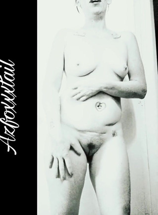 AzFoxxxTailPhelicia: Стриптиз 2 - пухнаста краля