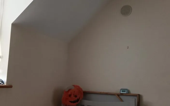 Matt77: Cum Wank with Me 8 Sept 24.