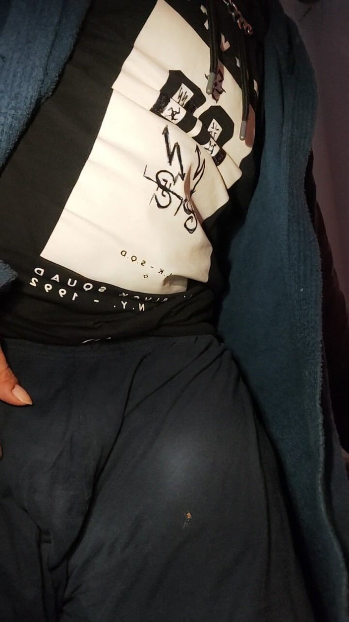 SmokedAlloy2: Helemaal op, vieze onderbroek en stinkende sokken