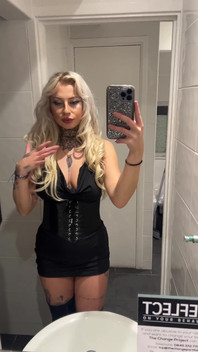 Wajah cantik, niat yang dipertanyakan