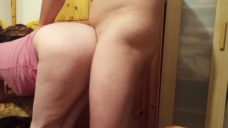 Winonna8: La mamma matura ha bisogno di sborra nel culo