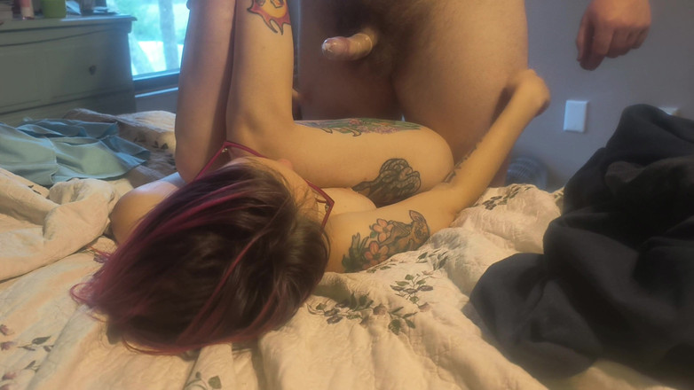 Haven Moss: 그는 나에게 나비 스타일을 따먹었고, 그 다음에는 남편이 합류했어