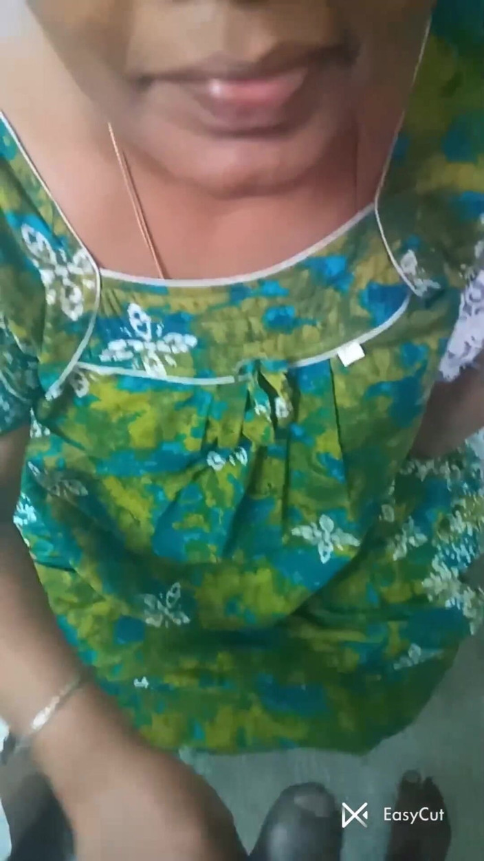 Pickup maami: Водій, який діяв, насолоджувався клієнтом