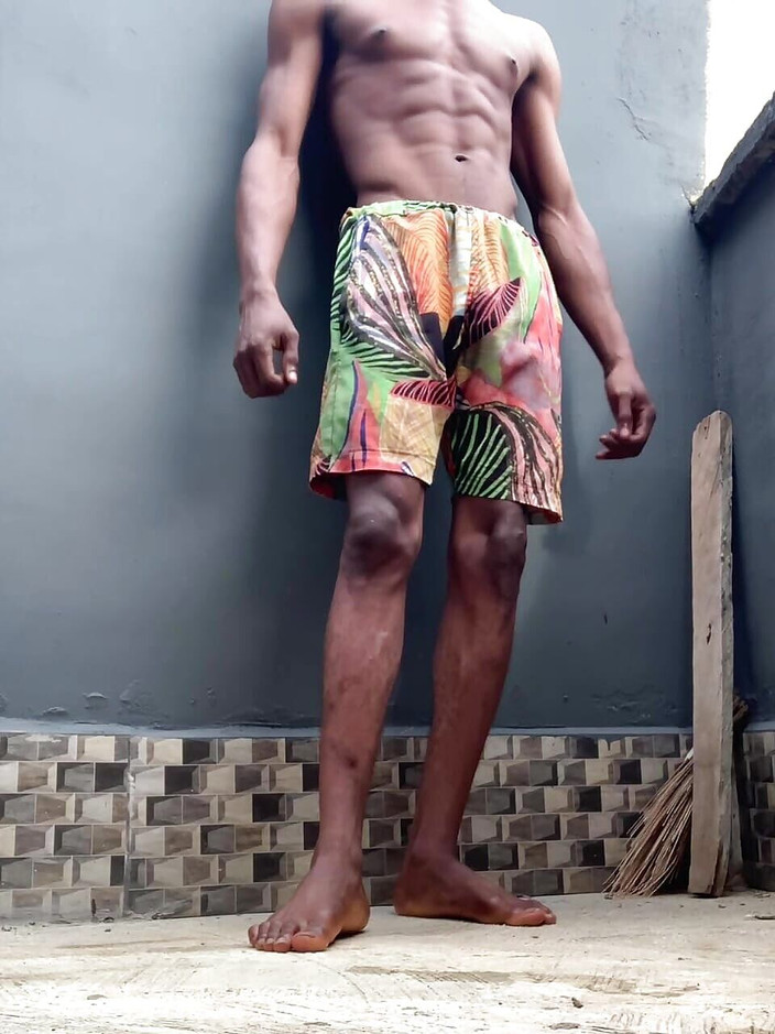 Stilesbhalifa1: Пот и тренировка