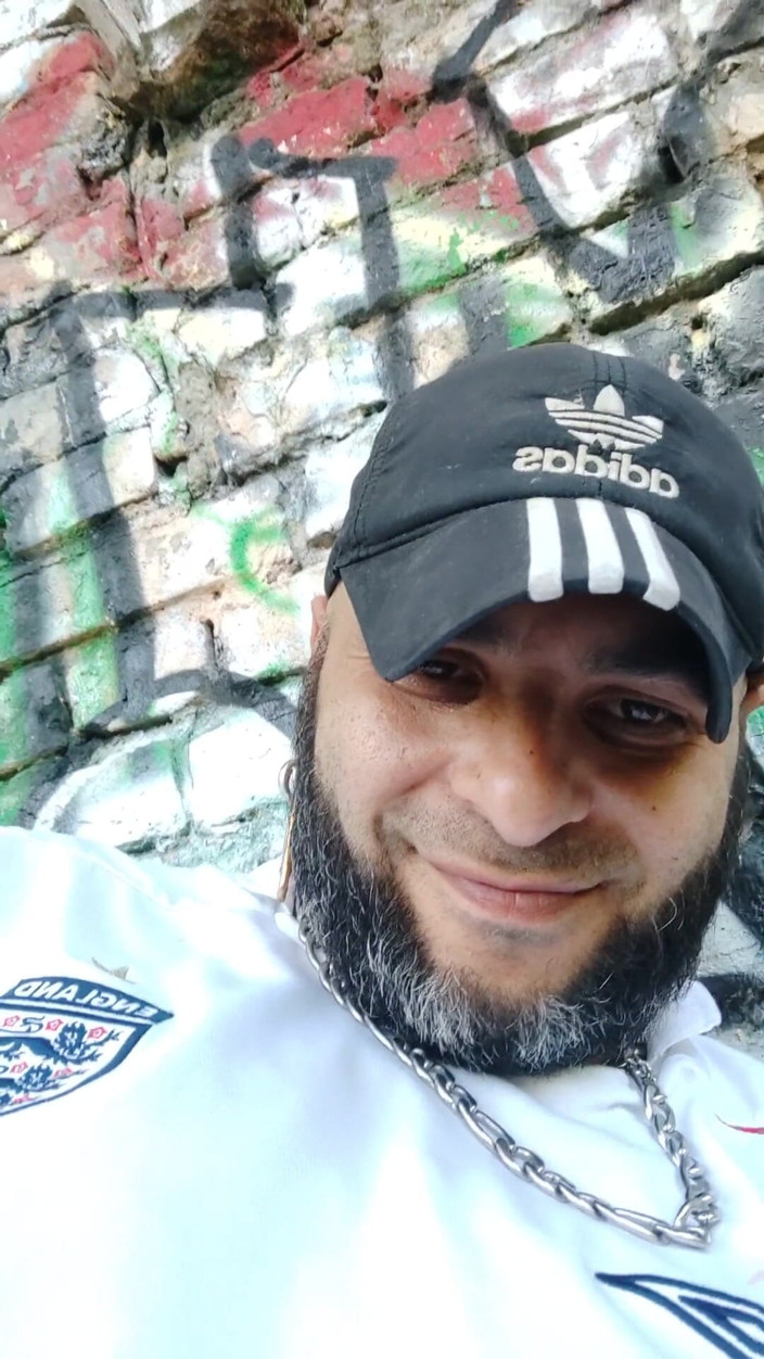 SmokedAlloy2: Draußen ein ort, um ein sperma in mes Dj-bro zu...