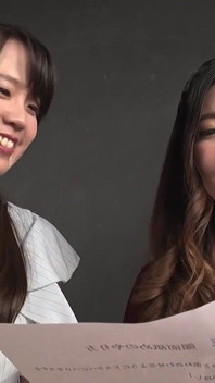 Liếm mặt không kiềm chế: Tsubasa Ichimiya & Ako Maeda đáp ứng những đam mê hoang dã nhất của người hâm mộ