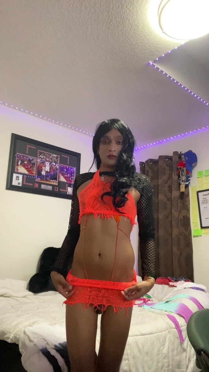 FemBoyAmi: Heißer indischer Femboy-transvestten-sissy