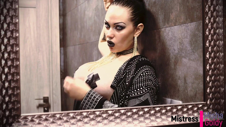 Goddess Misha Goldy: После того, как ты кончаешь мне в рот - я получу твою жизнь! ОИ