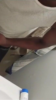 Bathroom Gangsta