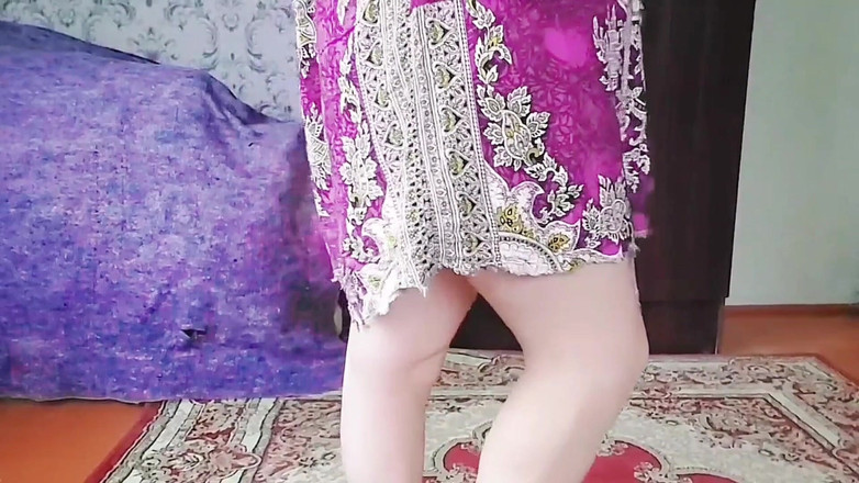 Kitty_Cross: 私は男の子の女装家セルフスパンキングかわいいレディーボーイモデルコスプレイヤーです
