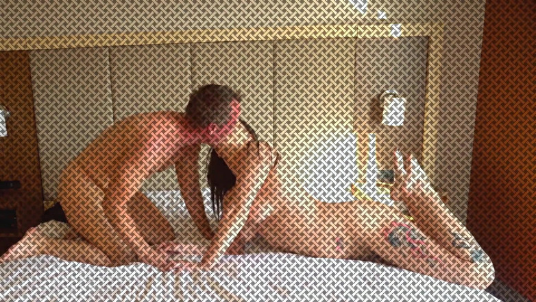 DCTrousersnake: Older Man Dctrousersnake Breeds Jojo Kiss, Amateur Intimate Hotel Encounter