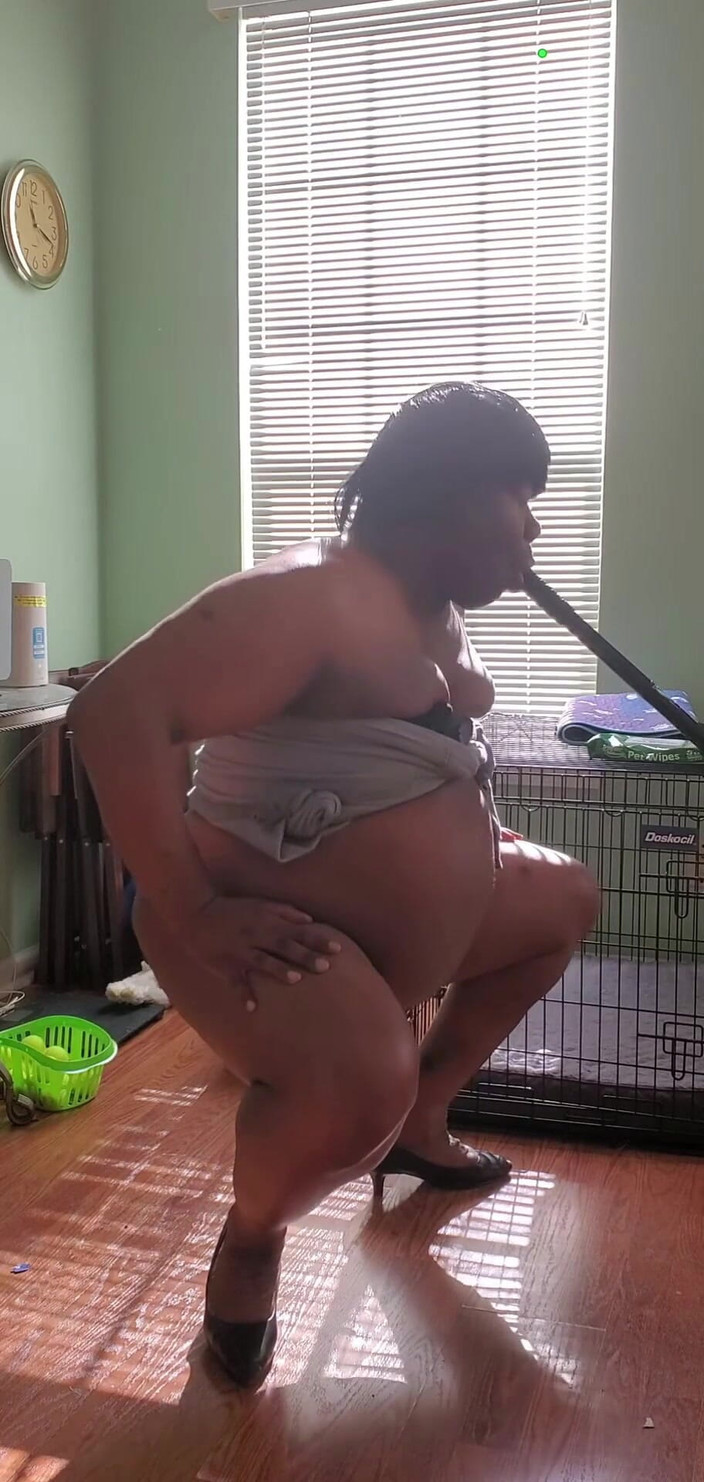 DURABLE PAPYRUS93: Tekanan