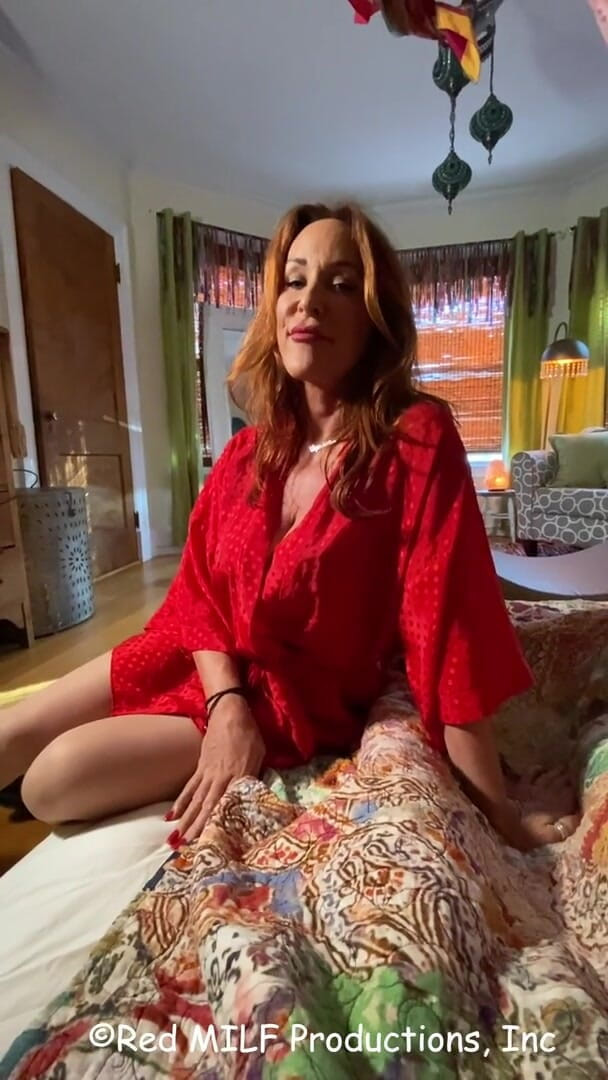 Rachel Steele: Stepmom uses your mouth