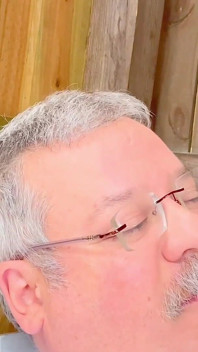 Vysloužilý Trenér Medvěd Cums Více Než 10 Krát Ruce Zdarma