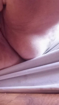 Fat Pussy Play