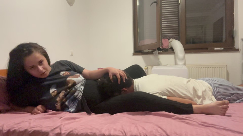 fartingclub01: 以 3 种不同的姿势面对屁