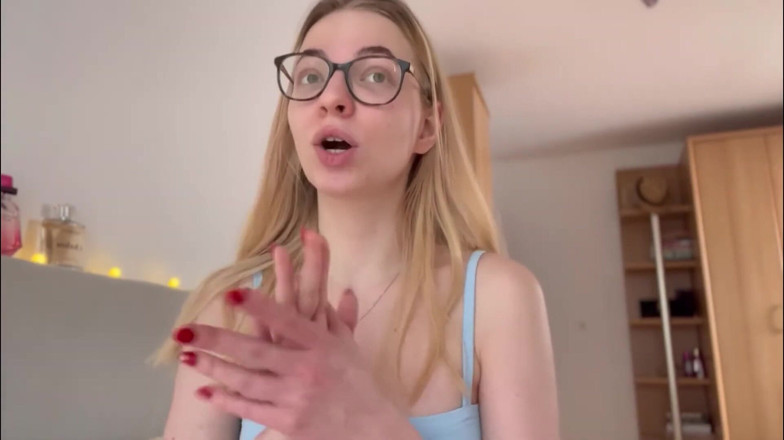Goddess_Bella_Rae: The Biggest (smallest) Beta on the Interne