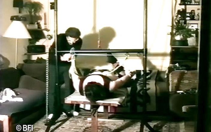 Slave Sex: Blindfolded chick punished and dominated from her punisher