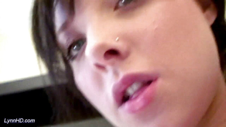 Goldwin pass: Söt ung tysk pigtail tonåring filmar sin egen onanerar