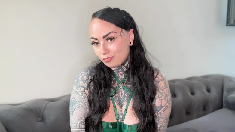 Miss Valentina: Gay rapidito