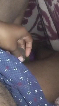 Indiano gay garoto ao ar livre masterbate