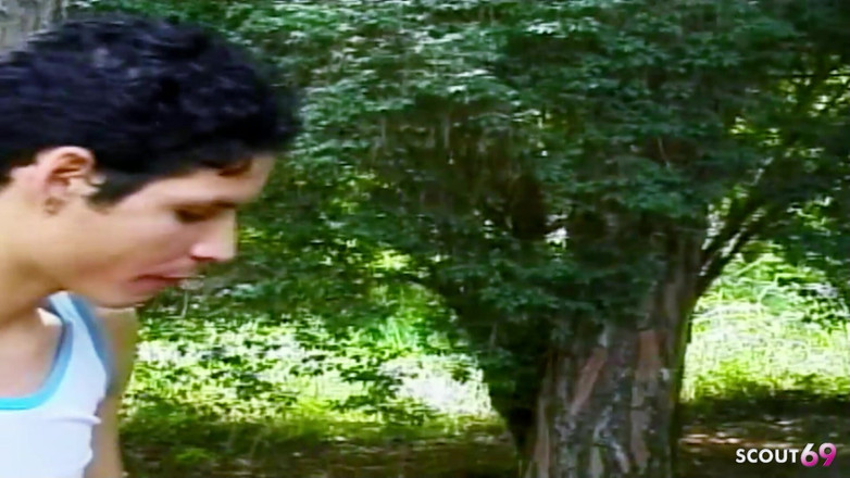 Shemale TS Collection: Latinoameričanka Ladyboy s tlustým ptákem ošukaná análně venku kluky