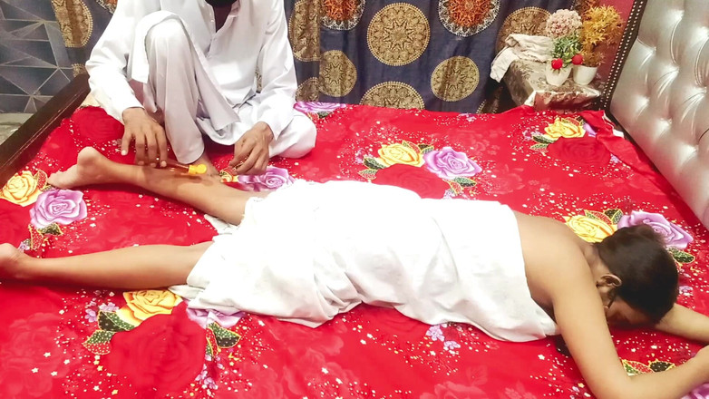 MehwishButt: Massage Bhaiya gav mig mycket nöje genom att sätta hans...