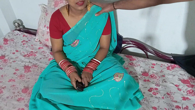 FireeCouple: Bengálská Bhabhi dostala dům propuštěna od pronajímatele a dostala mu...