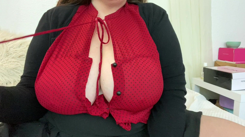 cutejayne: Bbw vú to từ từ cởi ra và để lộ bộ...