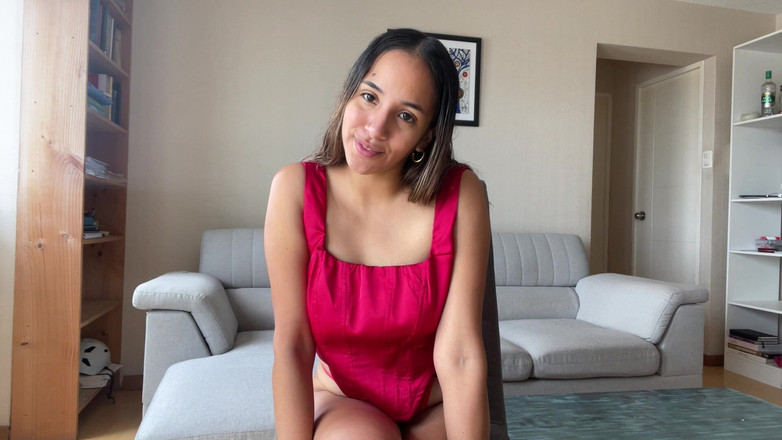 Goddess Alexa femdom: バイであることはとてもセクシーです