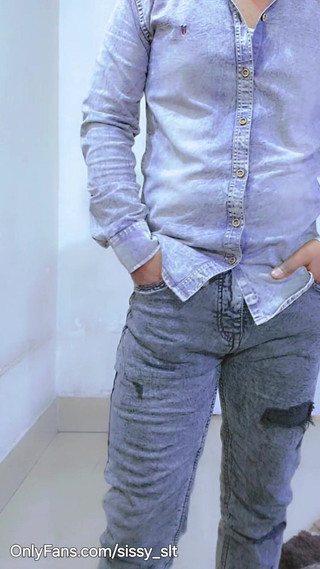 Sissy Bisexual: Malý čůrák Sissy